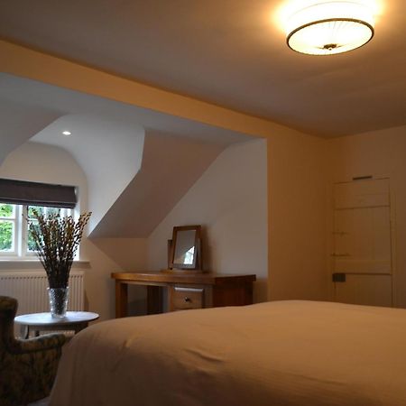 The Nags Head Hotel มอนต์โกเมอรี ภายนอก รูปภาพ